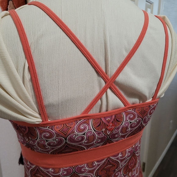 Prana tank - Picture 3 of 4